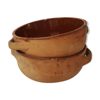 Glazed terracotta bowl duo