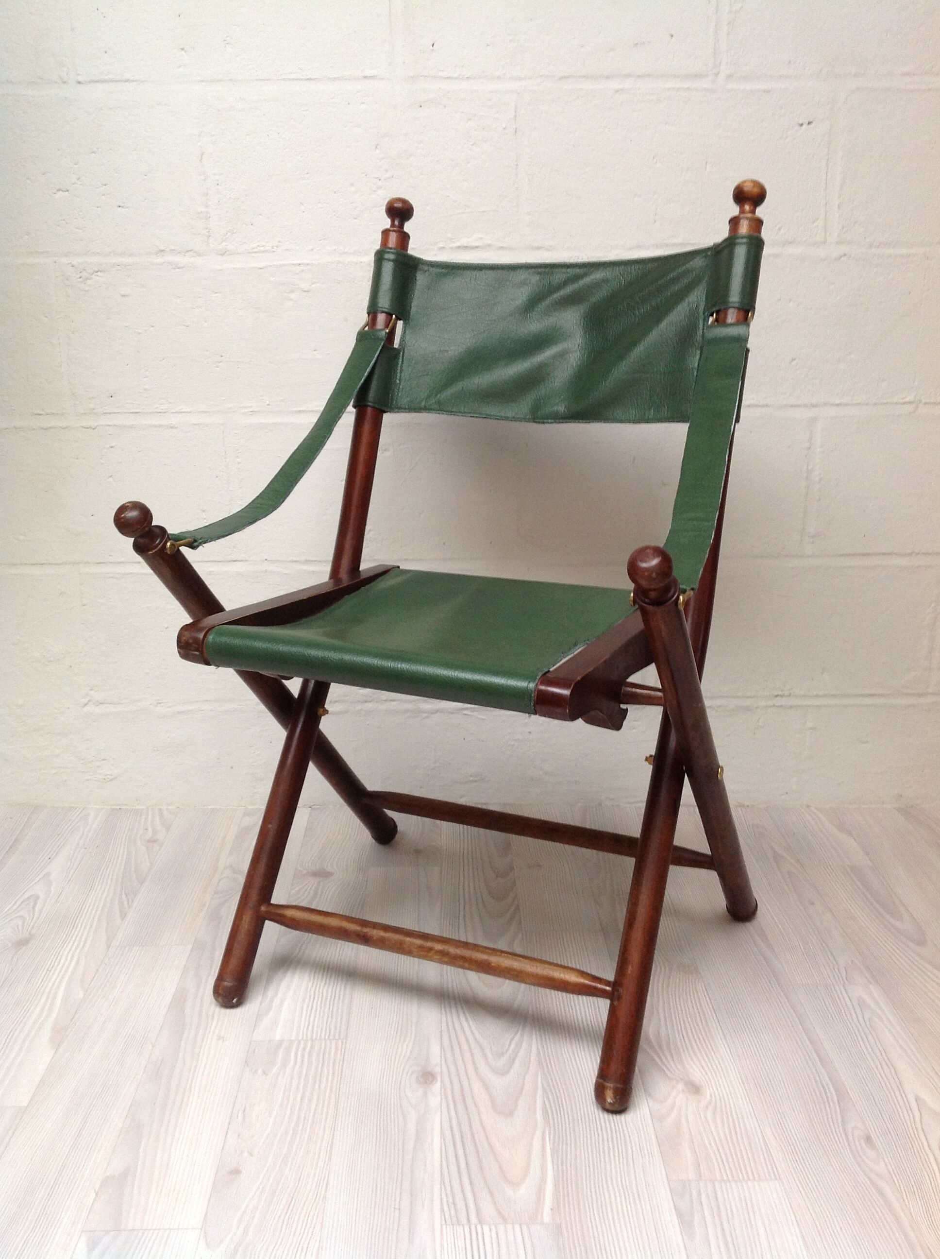 Fauteuil pliant ancien bambou et cuir