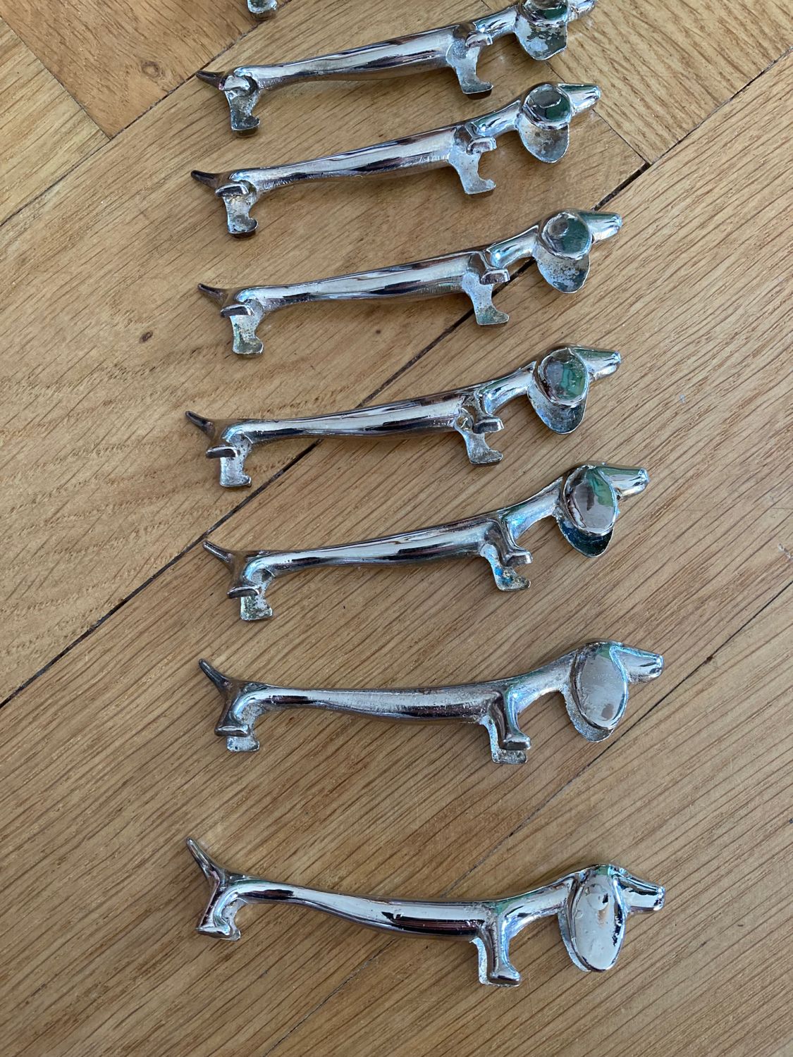 Knife doors dog basset / dachshund silver metal