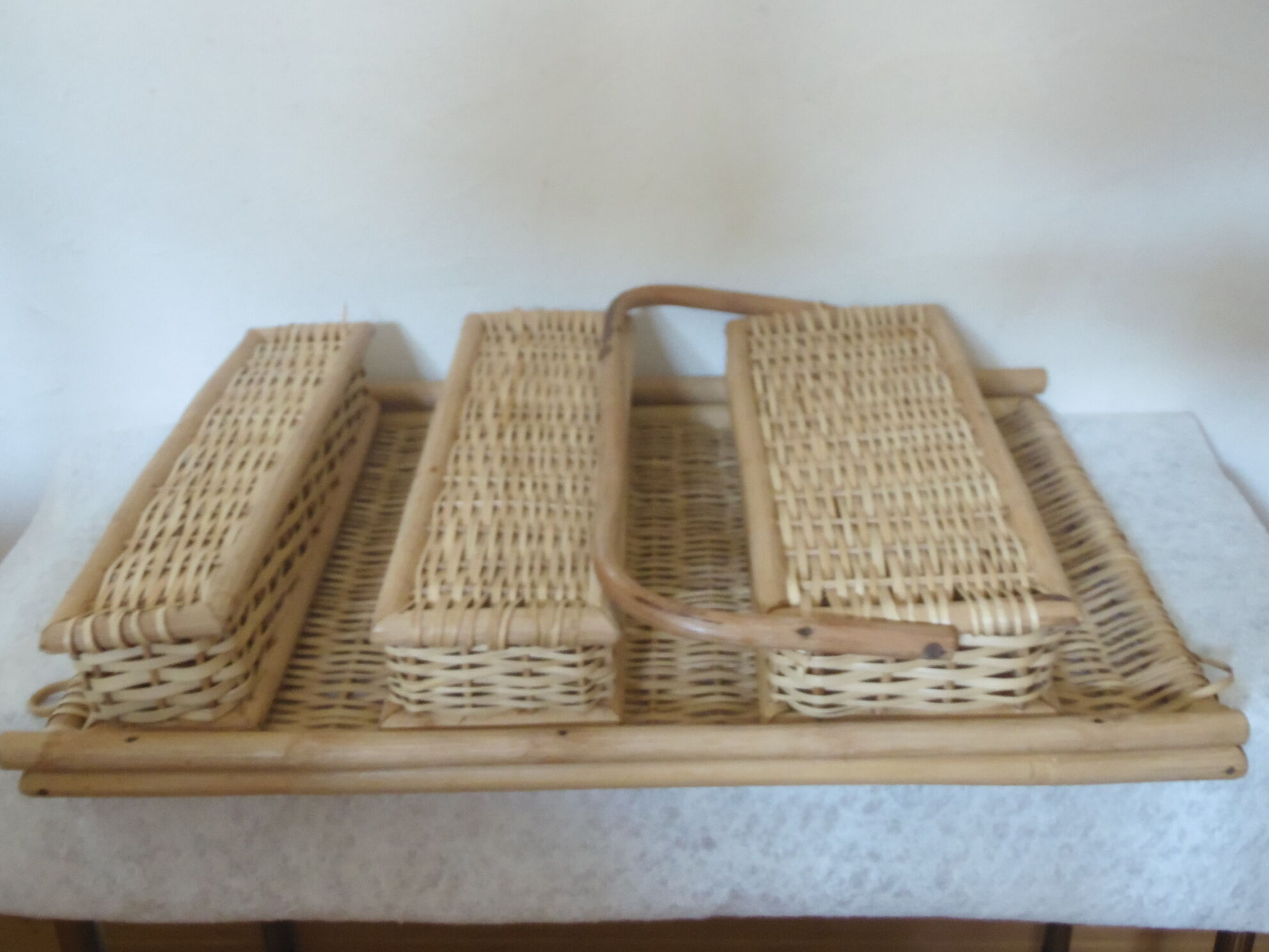 Shelf wall wicker and rattan 60