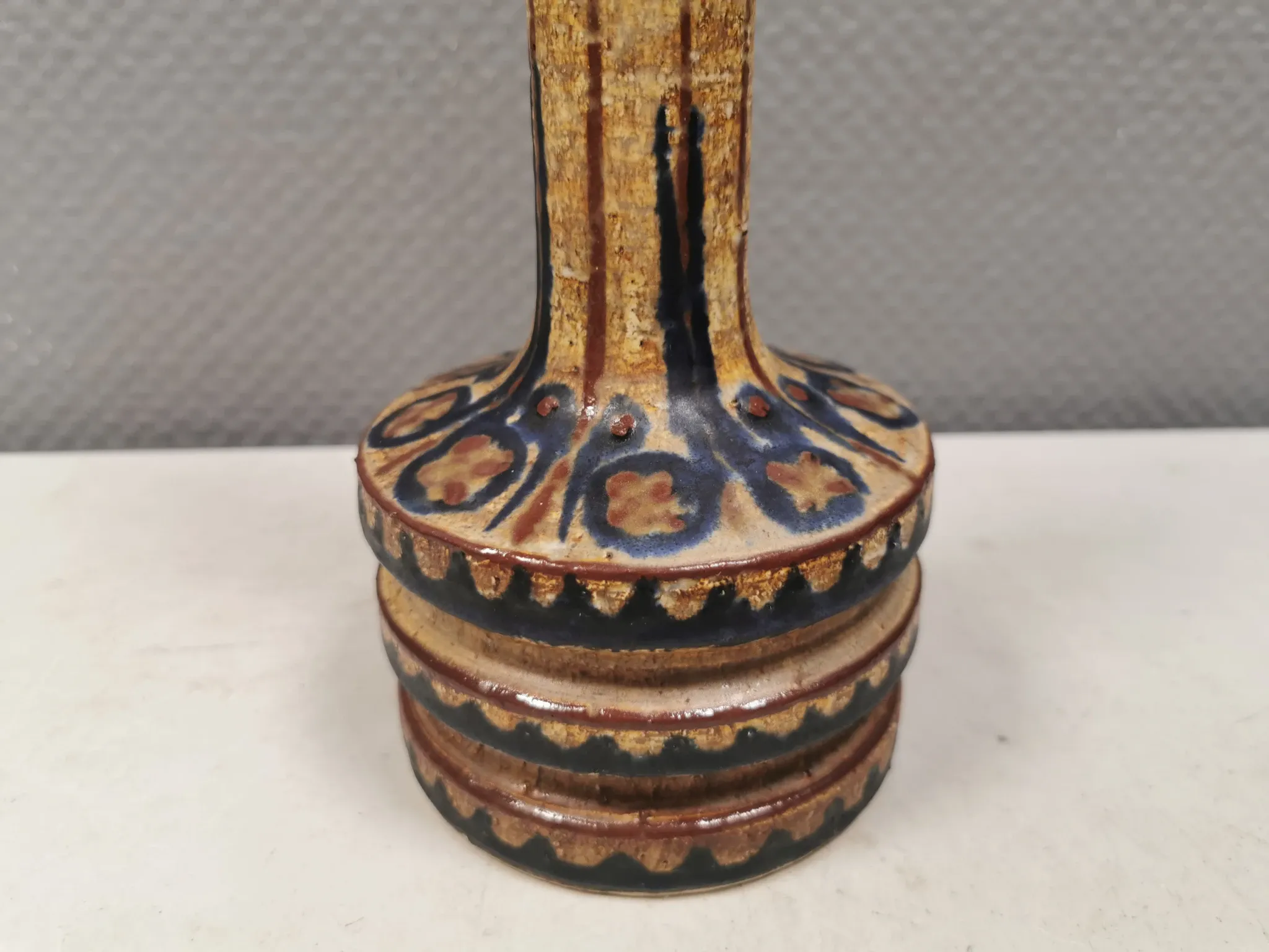 Ceramic table lamp from the 1970s–80s, by Jette Hellerøe for Axella Denmark