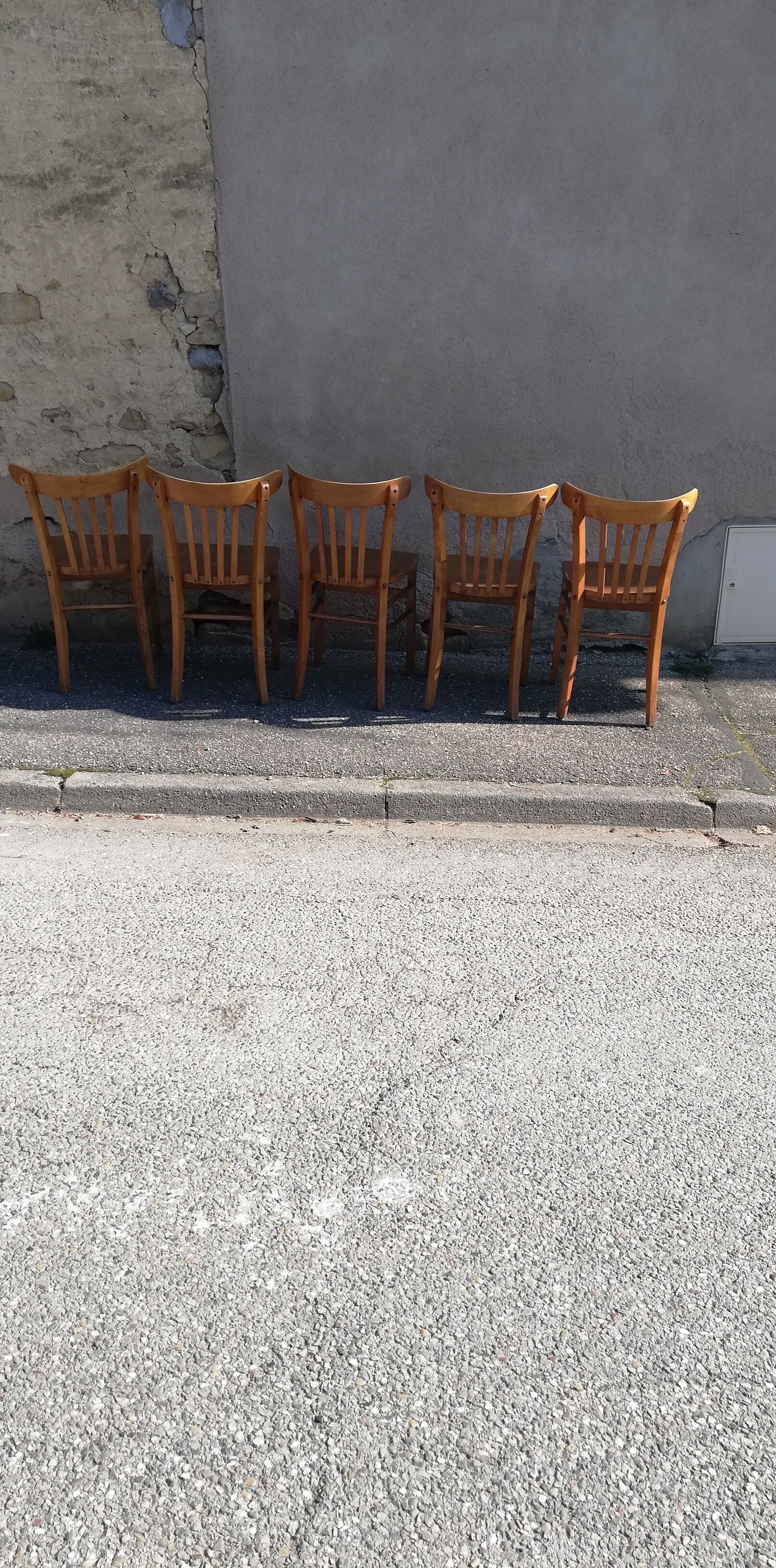 Set de 5 chaises bistrot vintage