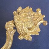 Falling bronze handle, for furniture