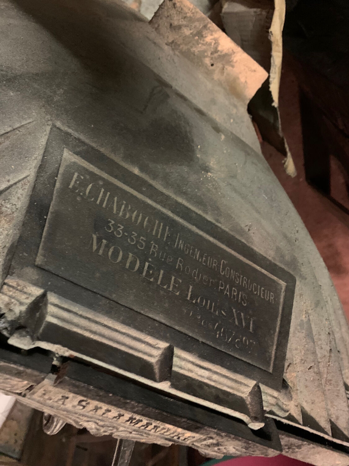 Cast iron stove La Salamandre