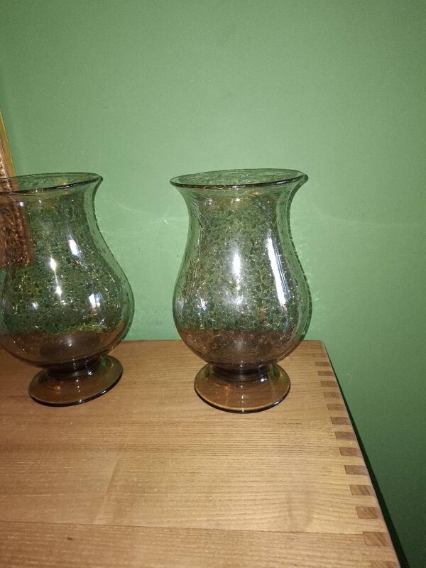 Deux vases photophore en verre soufflé