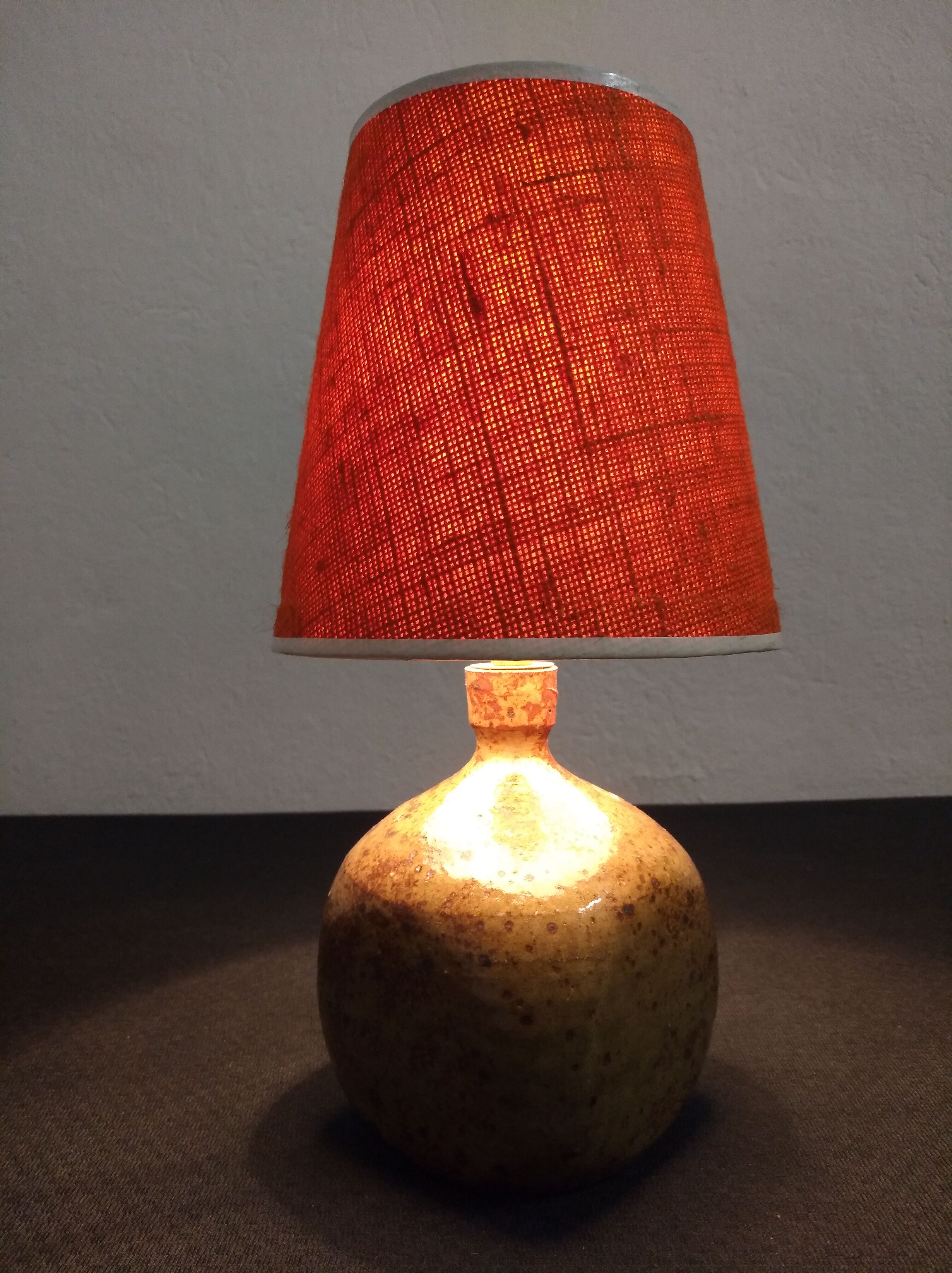 60s/70s sandstone bedside lamp