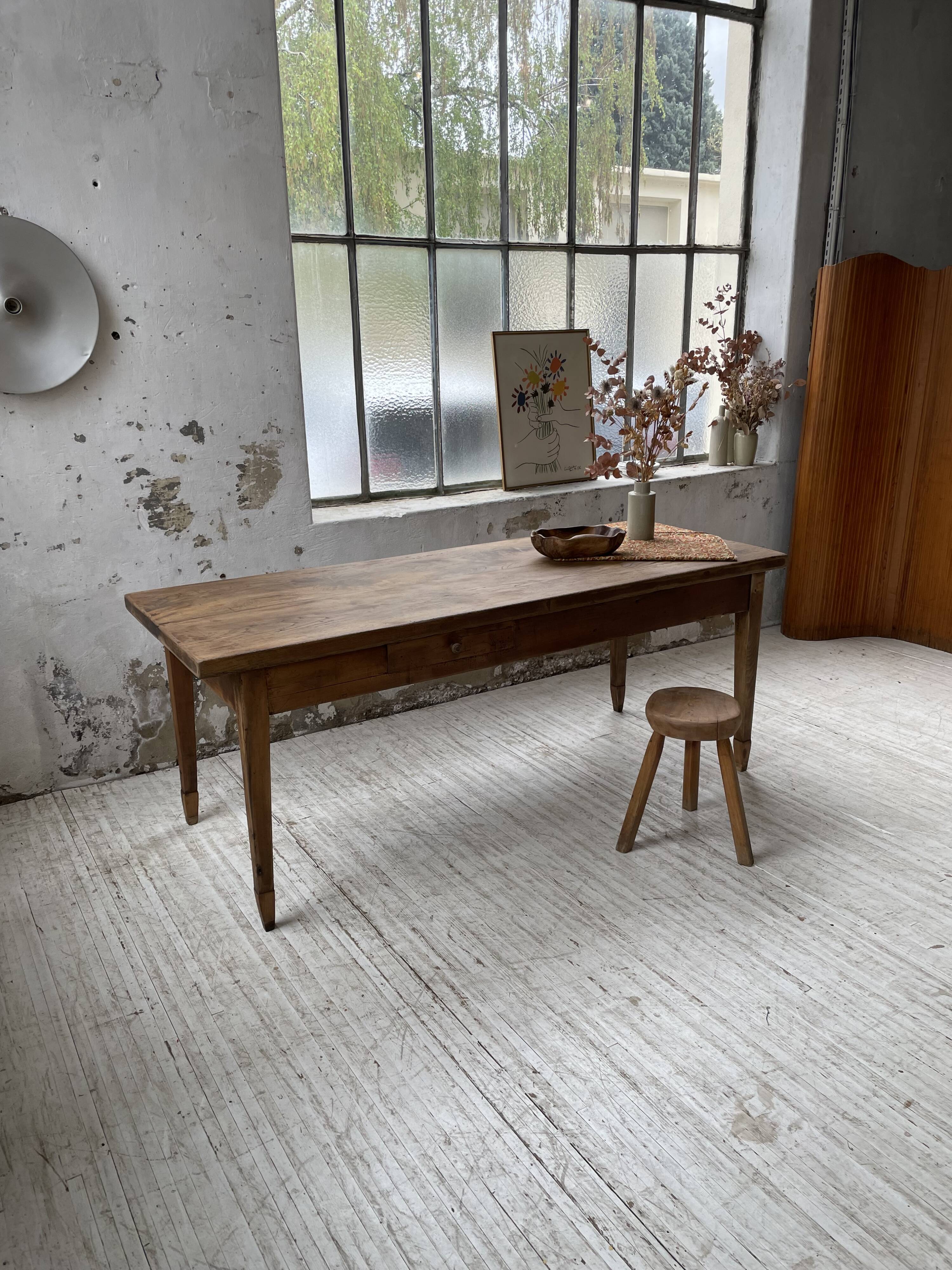 Farmhouse table in oak and walnut 2m