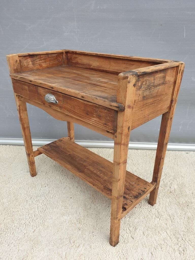 Rimmed table Norman country console in Pine