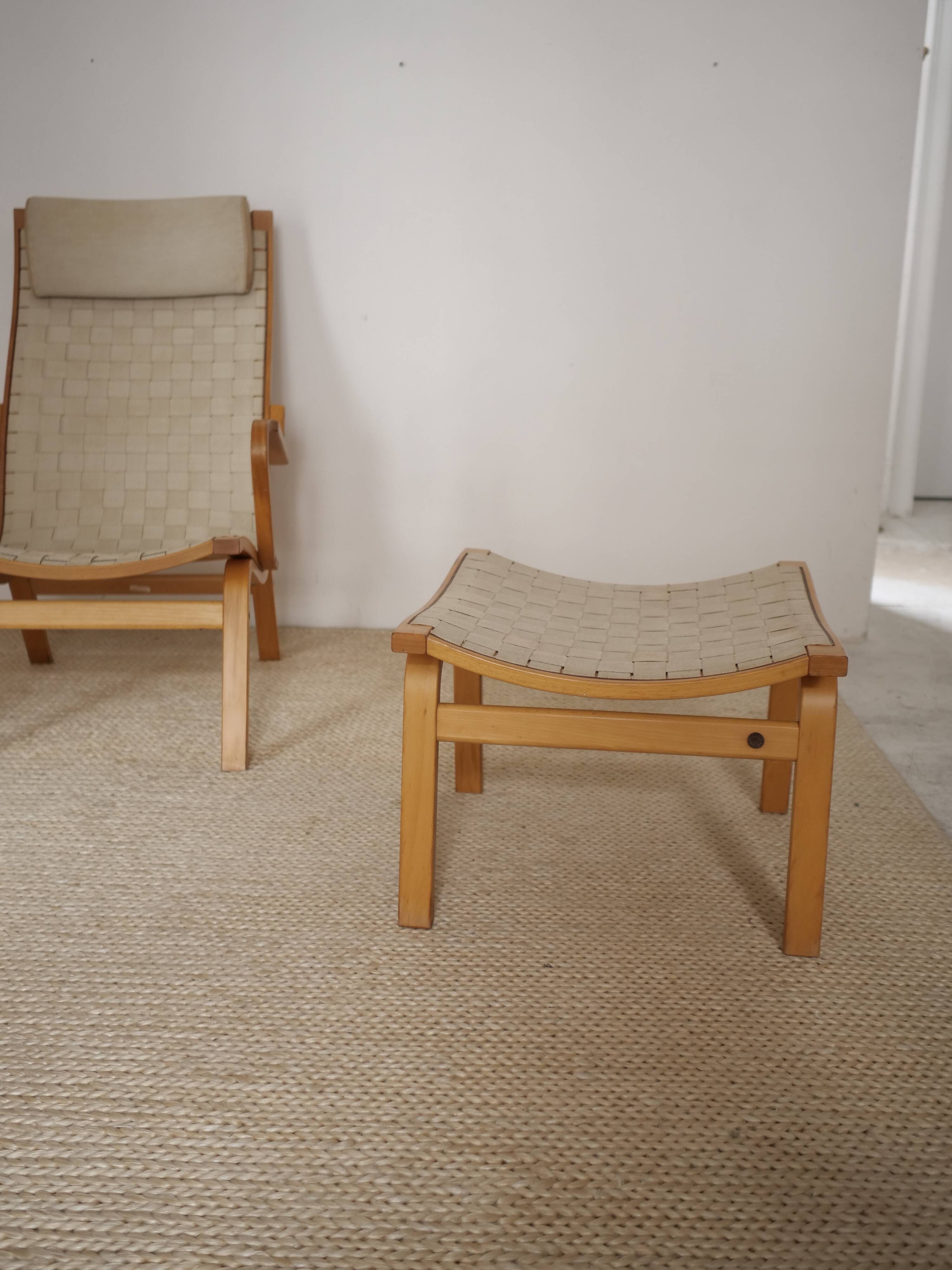 Fauteul Scandinave Finn Ostergaard avec ottoman
