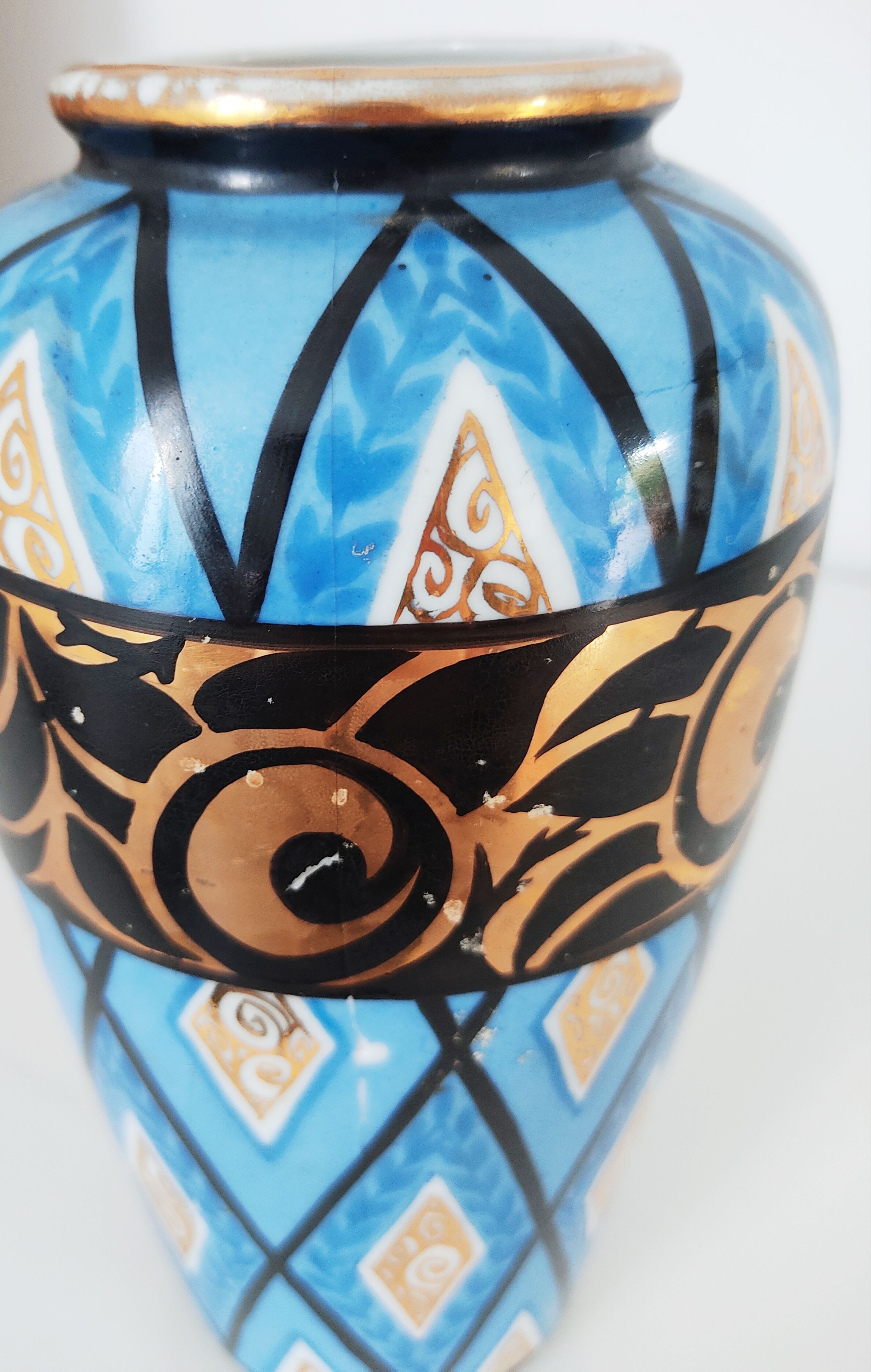 Art Deco vase signed Petit 1928