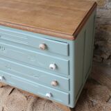 Commode