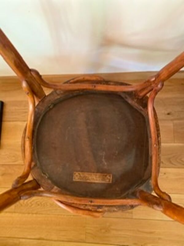 Fauteuil de bureau J&J Kohn circa 1900 estampillé et étiquette