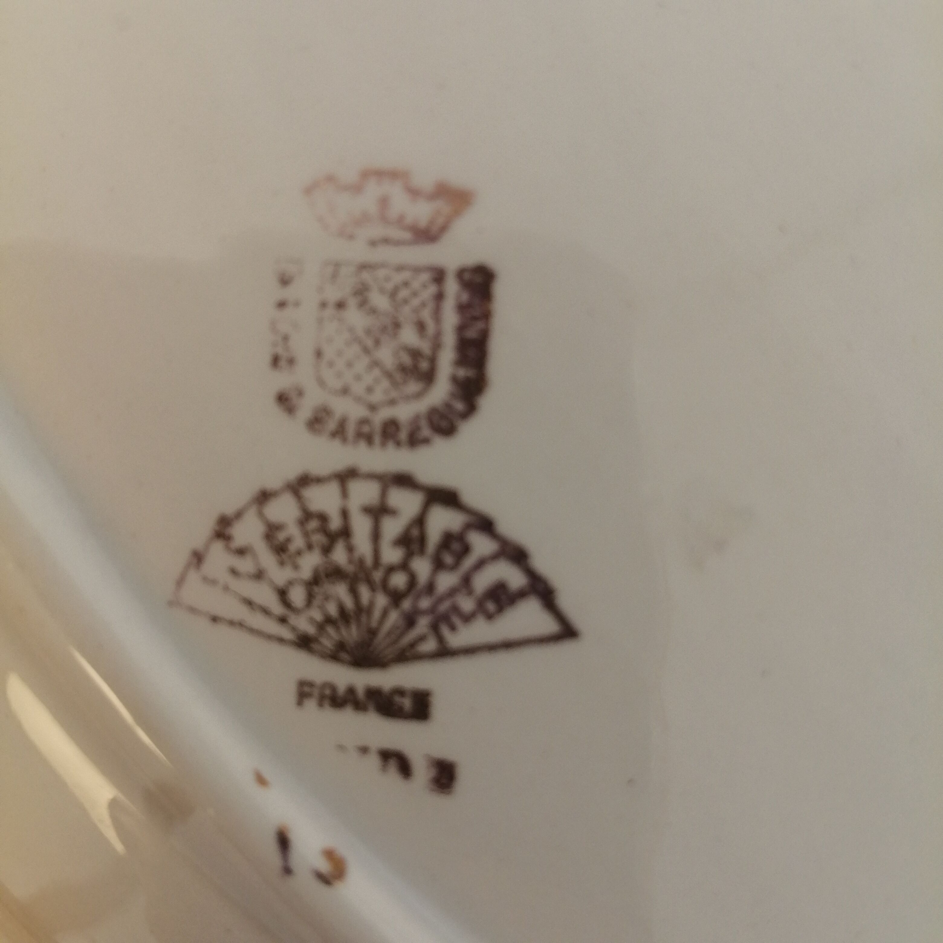 Digoin Sarreguemines oval presentation plates CONDEvintage model