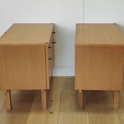 Set de 2 tables de chevet du milieu du siècle