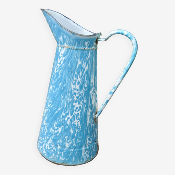 Pitcher enamelled blue and white 30s 40s