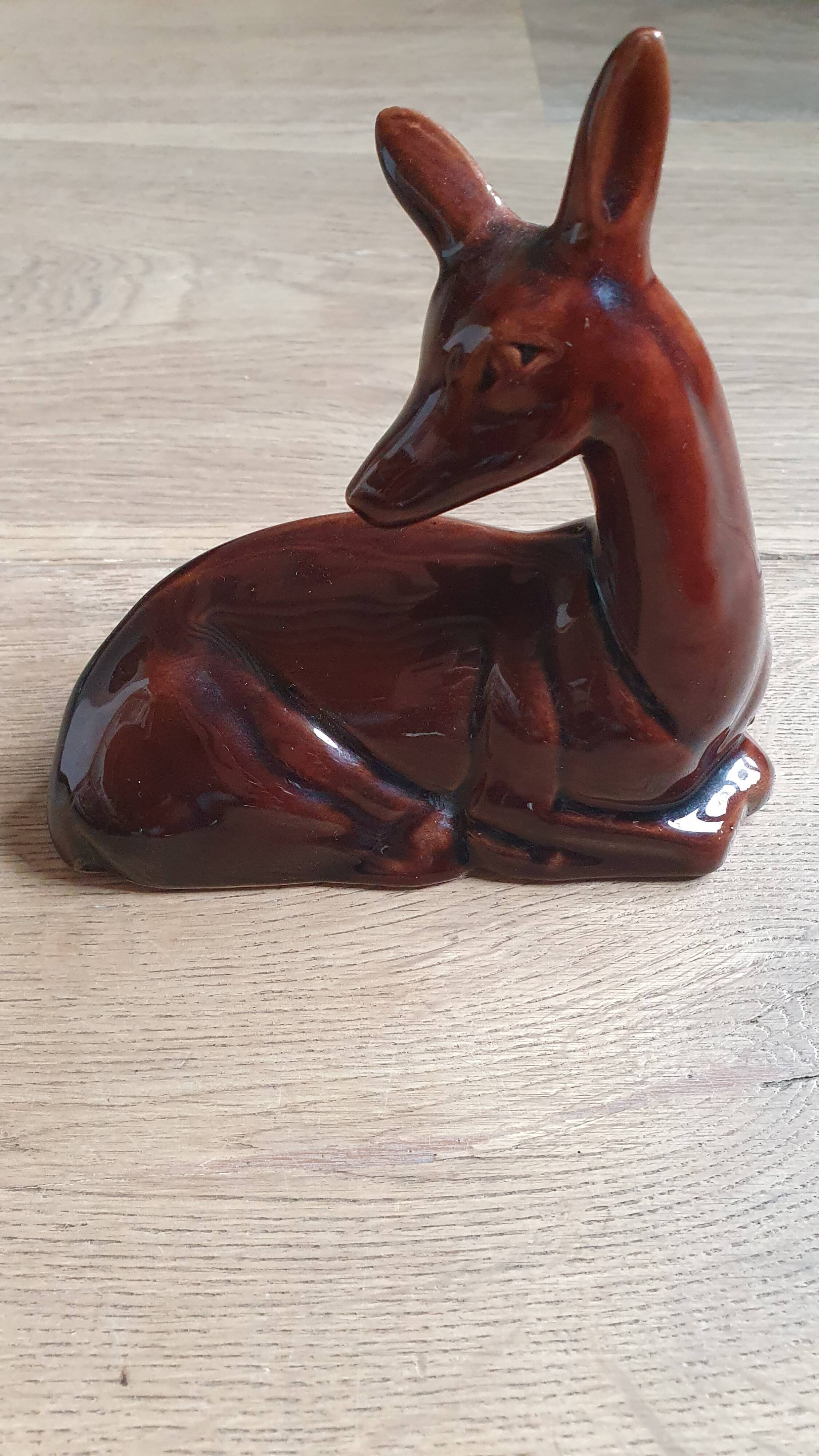 Ceramic doe at rest vintage