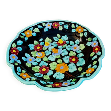 Large vintage fruit bowl Cerart Monaco with floral decoration.