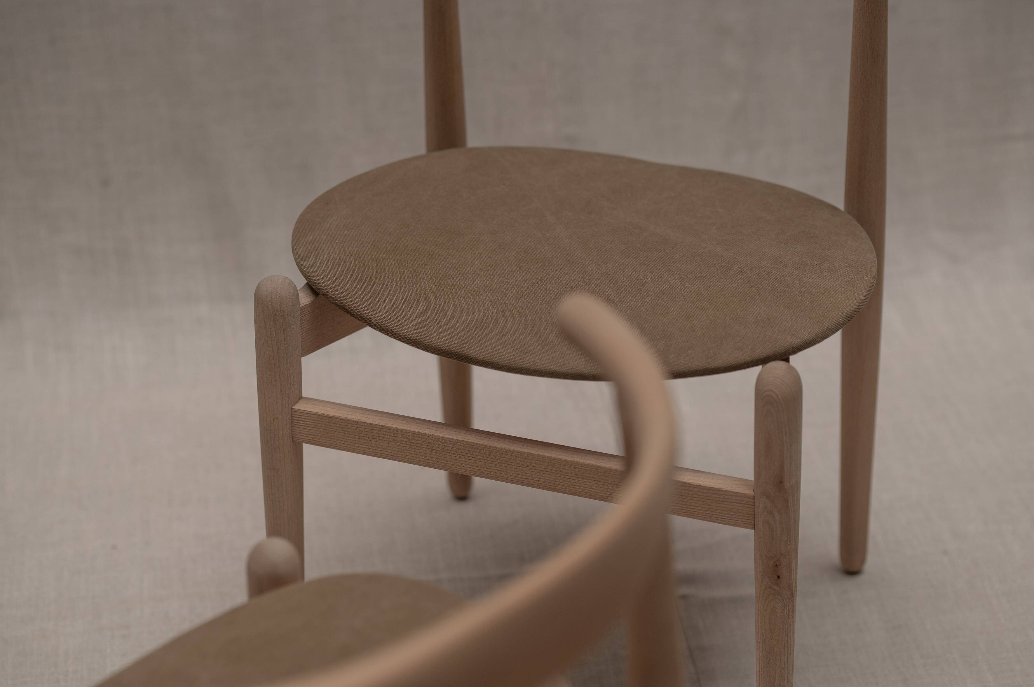 Model FH 1934 dining chairs by Hans J. Wegner