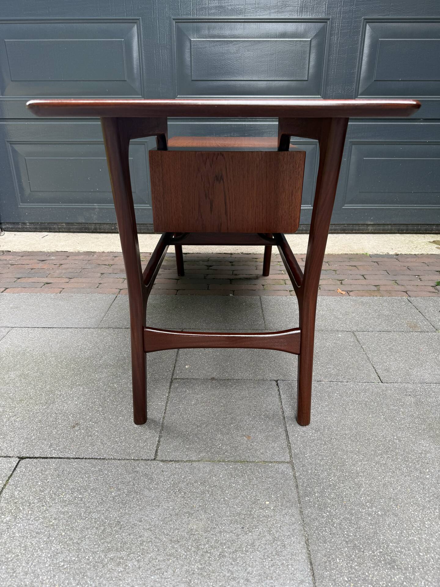 Wébe Tv table