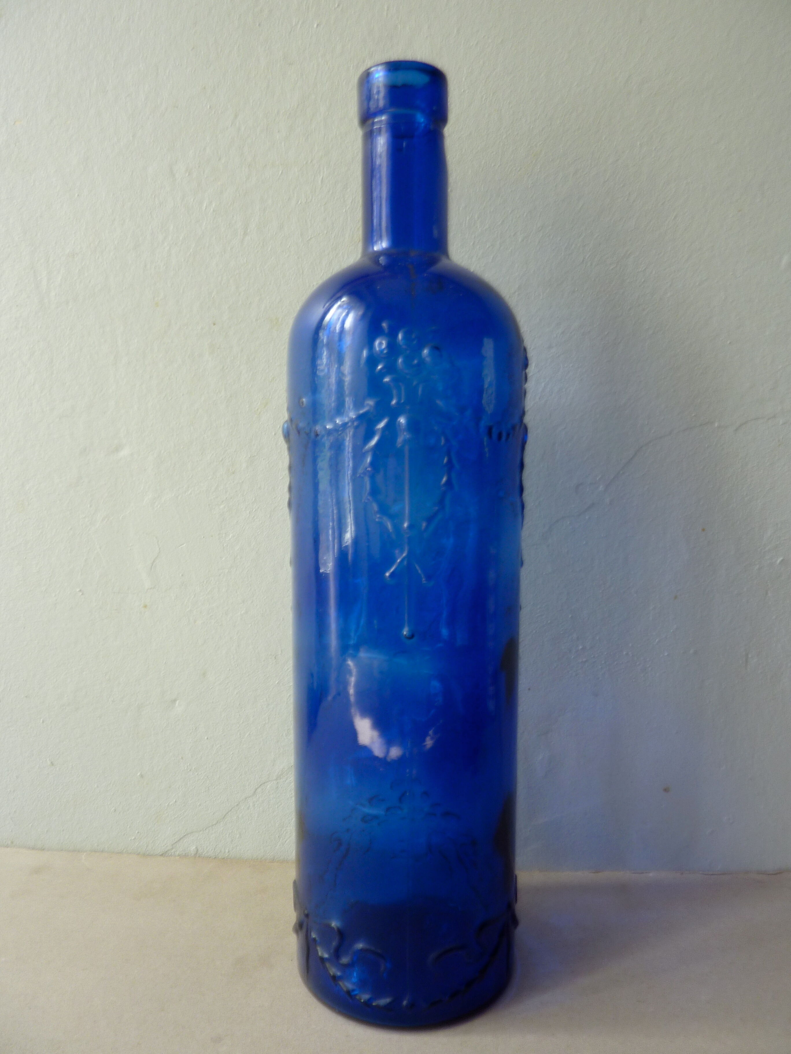 Pair of 2 blue glass bottles