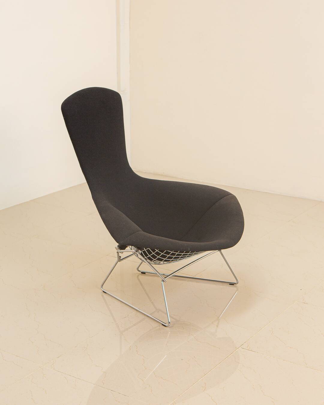 Black "Bird" armchair by Harry Bertoia for Knoll 80's
