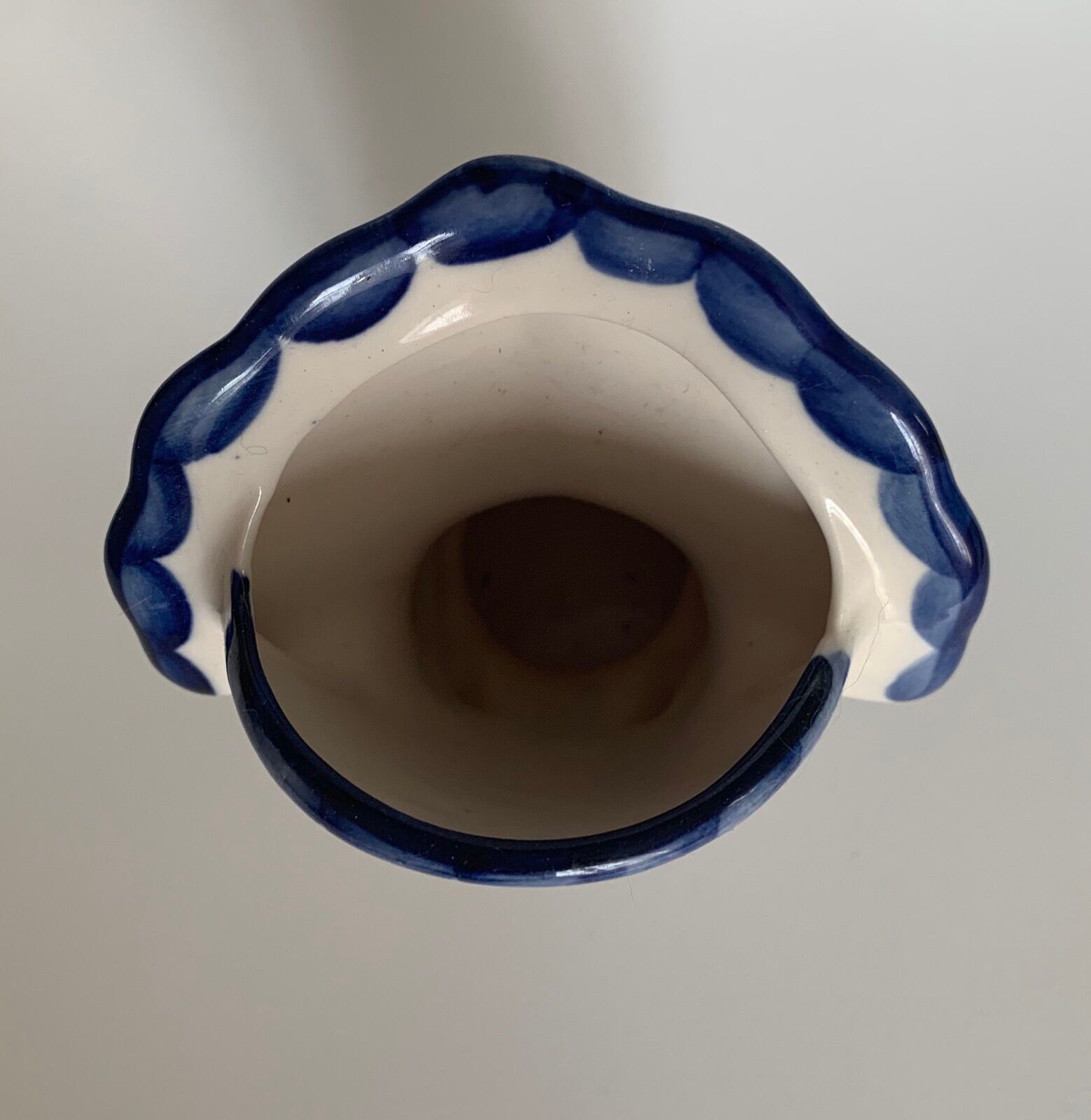 Vase bird-shaped