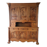 Buffet lorrain deux corps , bois de noyer 18e siècle