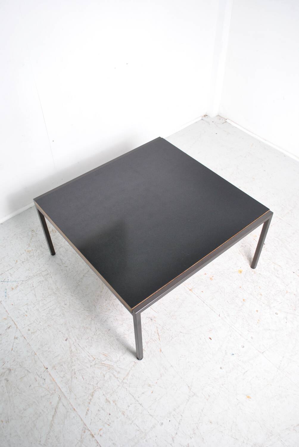 1960s modernist table base