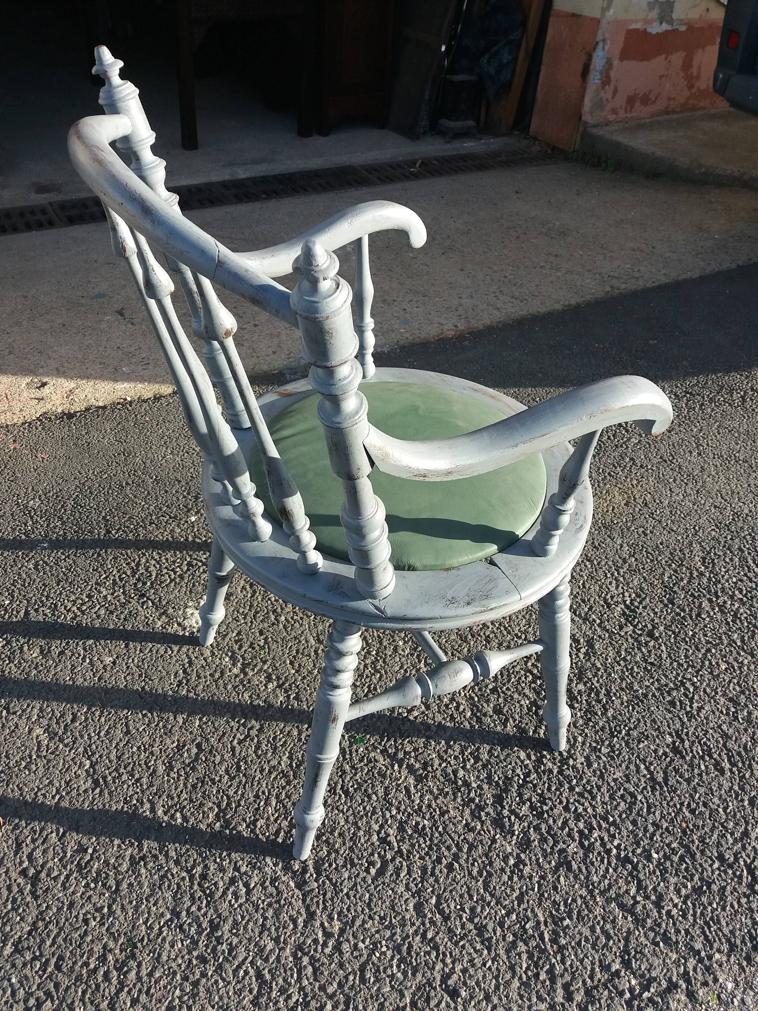 Walnut office chair, circa 1880, French origin
