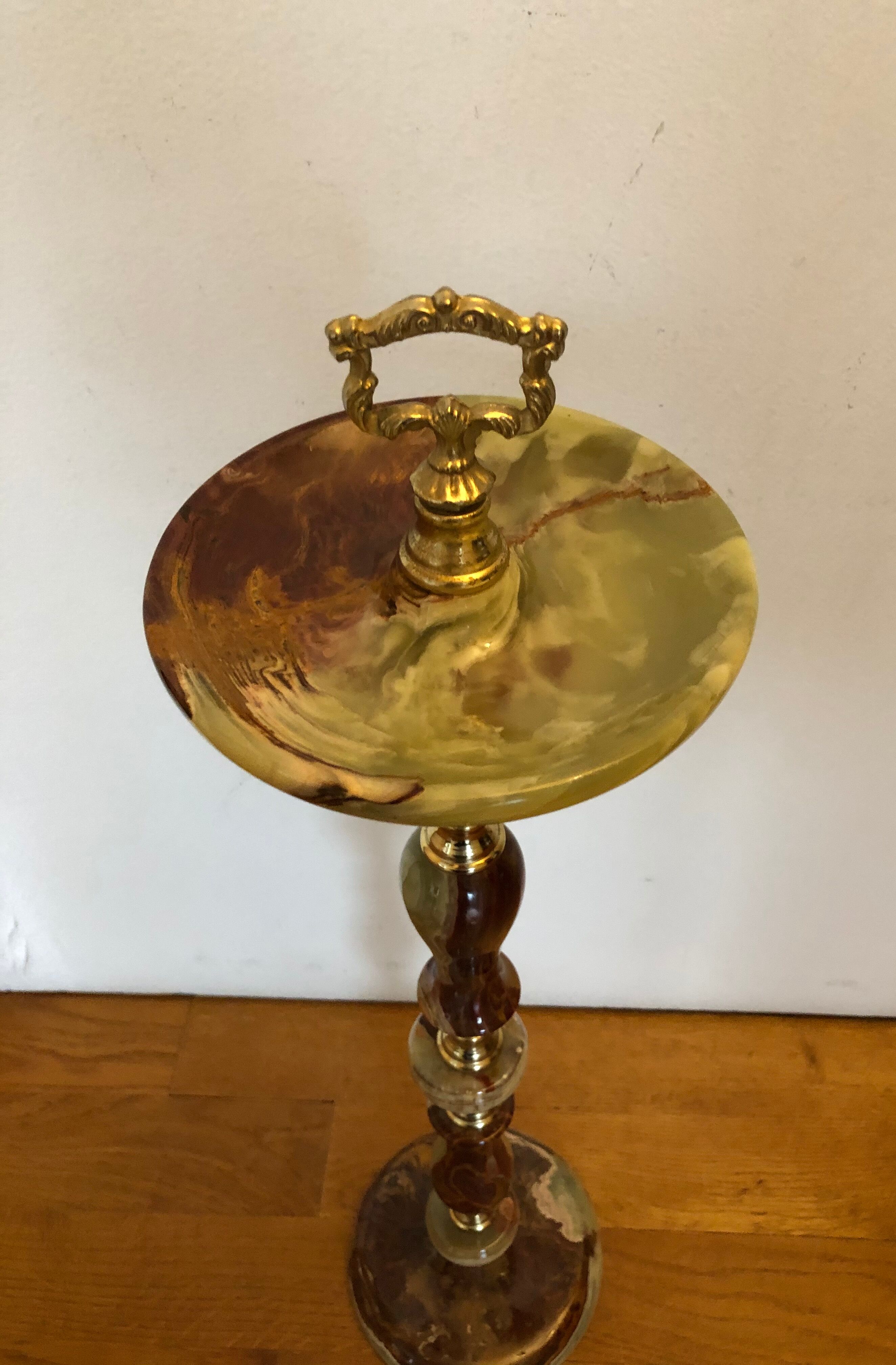 Onyx standing ashtray