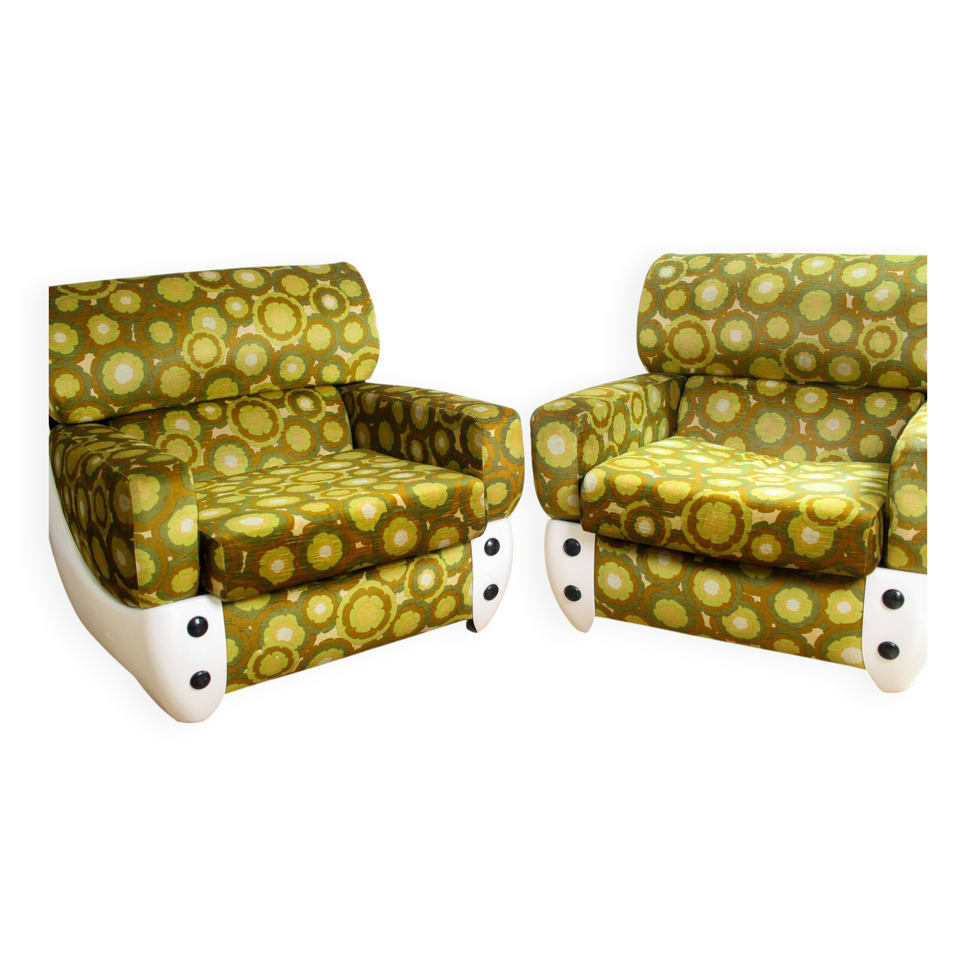 A pair of vintage mid-century modern arm chairs - Italy 1970s