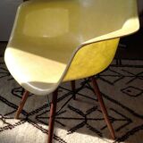 CHARLES EAMES _ ZENITH ARMCHAIR EDITION