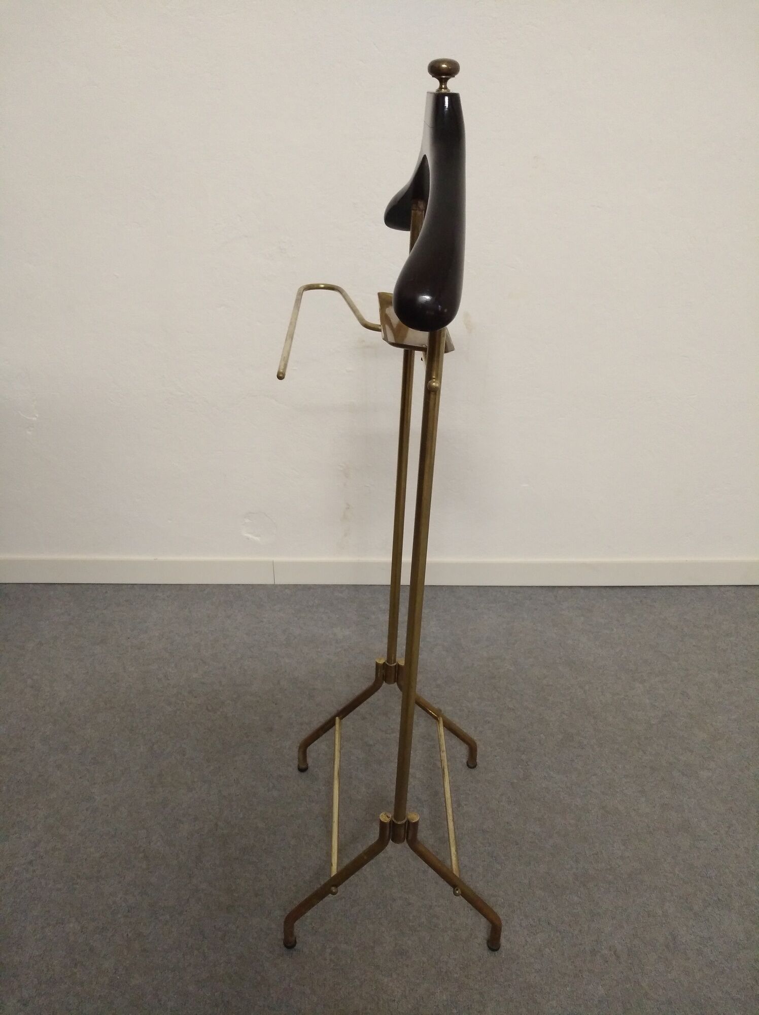 Italian brass valet from the 50s/60s