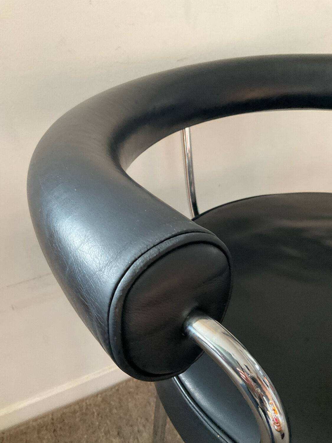 Swivel armchair of the 70