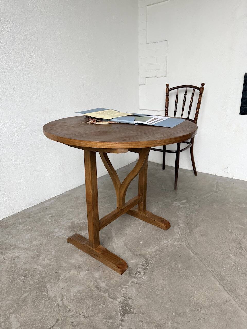 80s folding winegrower's table