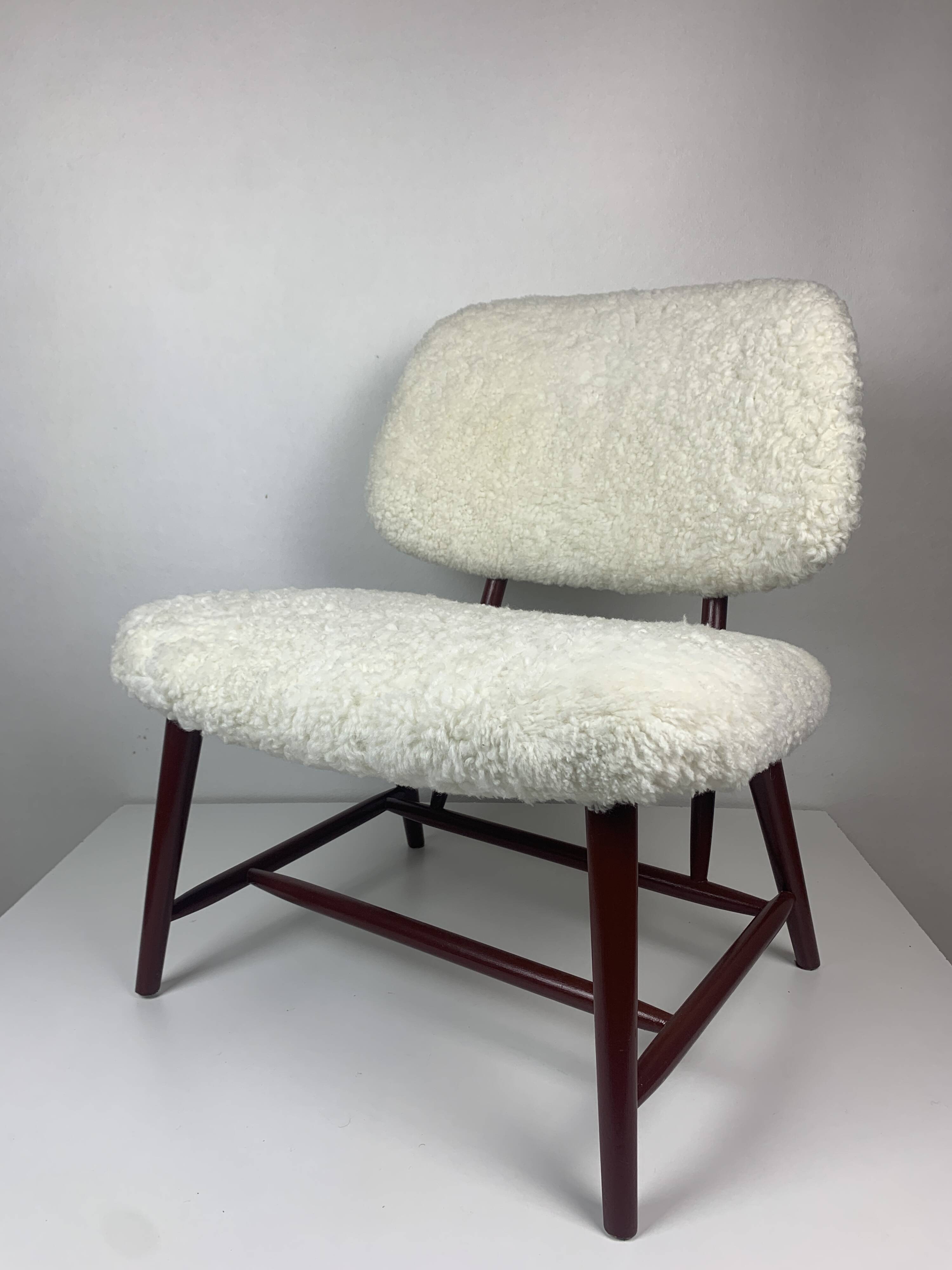 Scandinavian Swedish midcentury lounge chair by Alf Svenson, Model Teve, 1950s