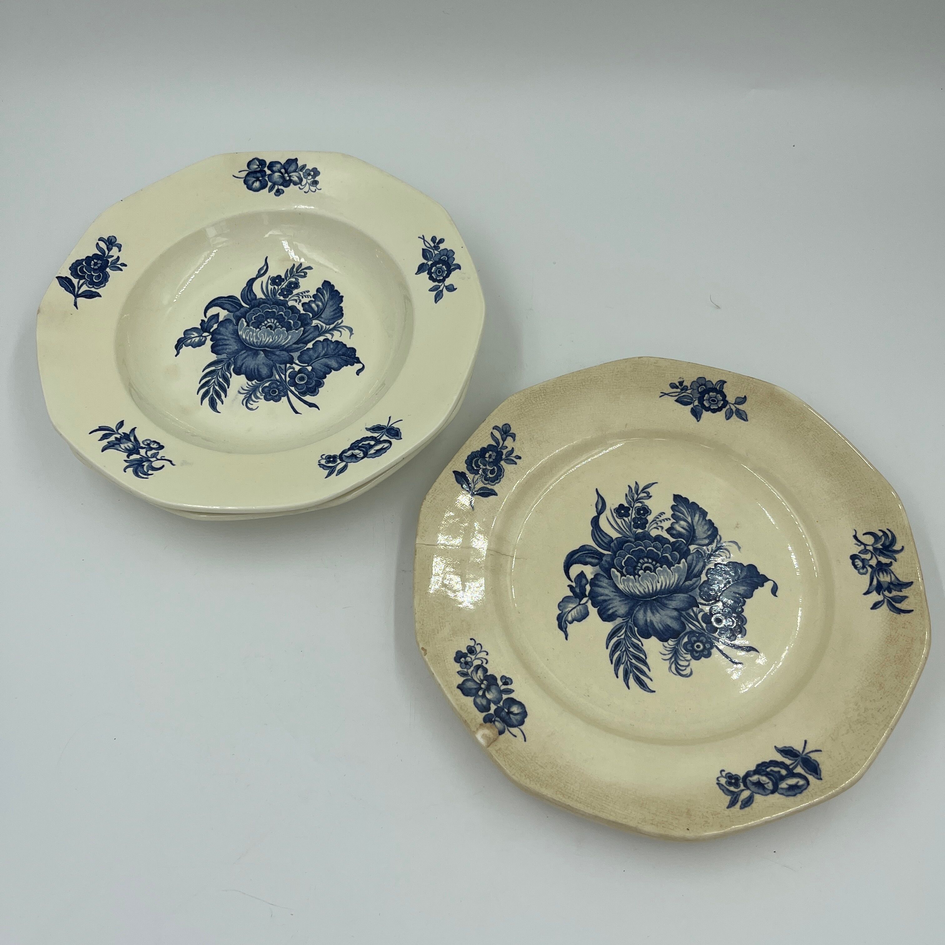 Lot de 4 assiettes décor Téna