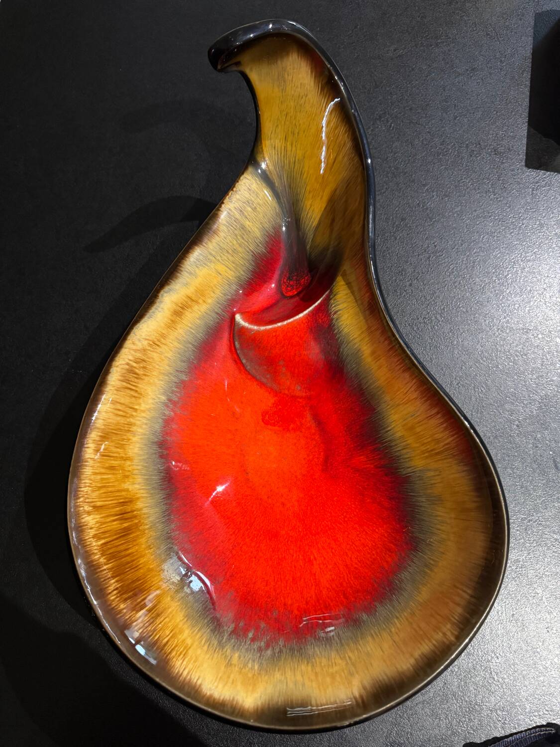 Large Vallauris catchall