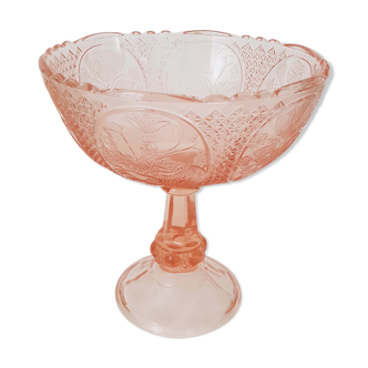 Standing fruit cup in Art Deco pink glass