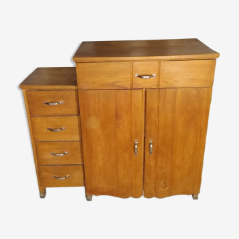 Furniture drawers