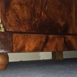 Important flamed mahogany library in Empire style from around 1900.