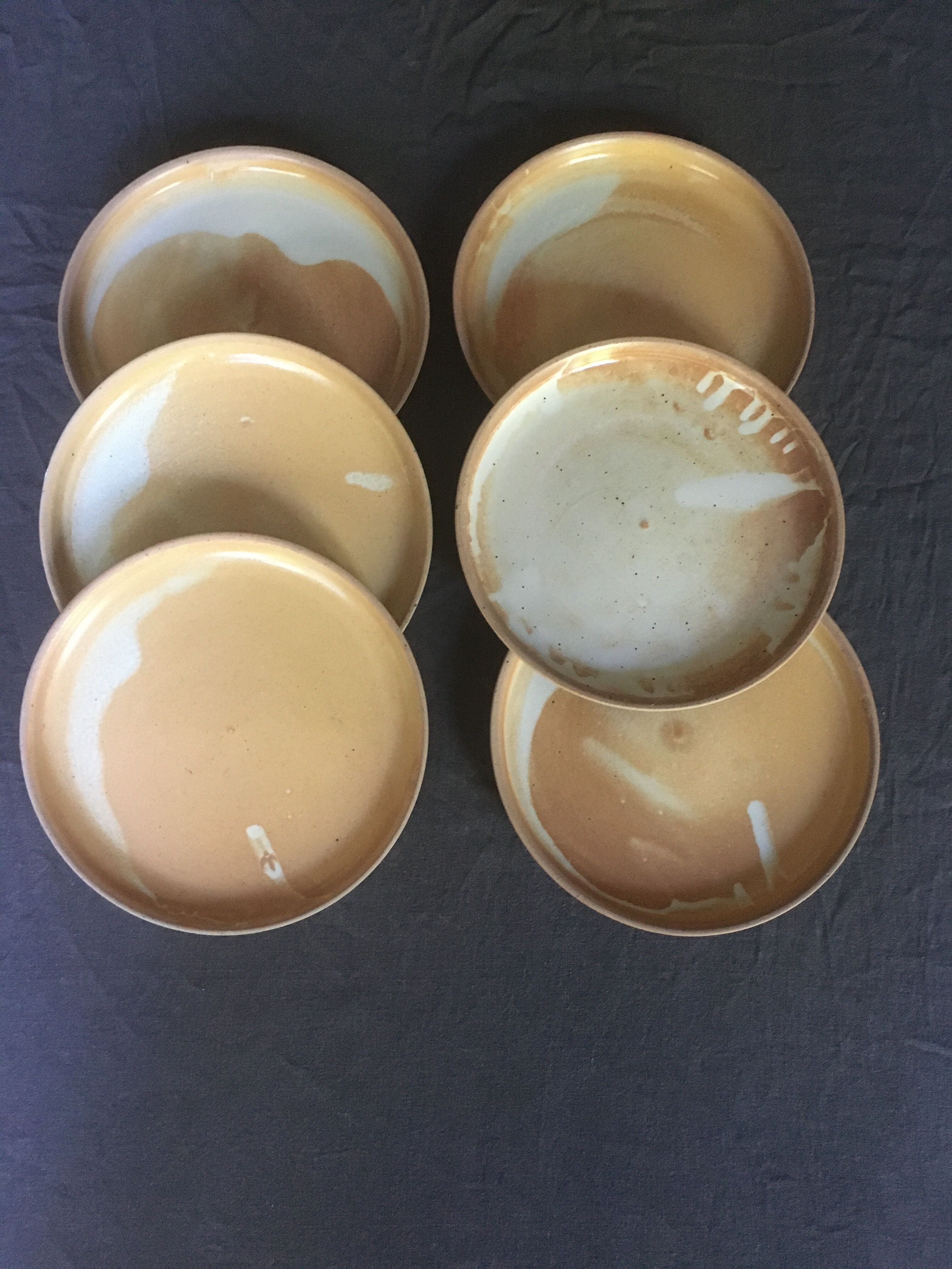 Lot of 6 flat sandstone plates