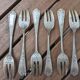 Set of 6 silver-plated oyster forks with floral decoration