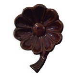 Empty flower pocket