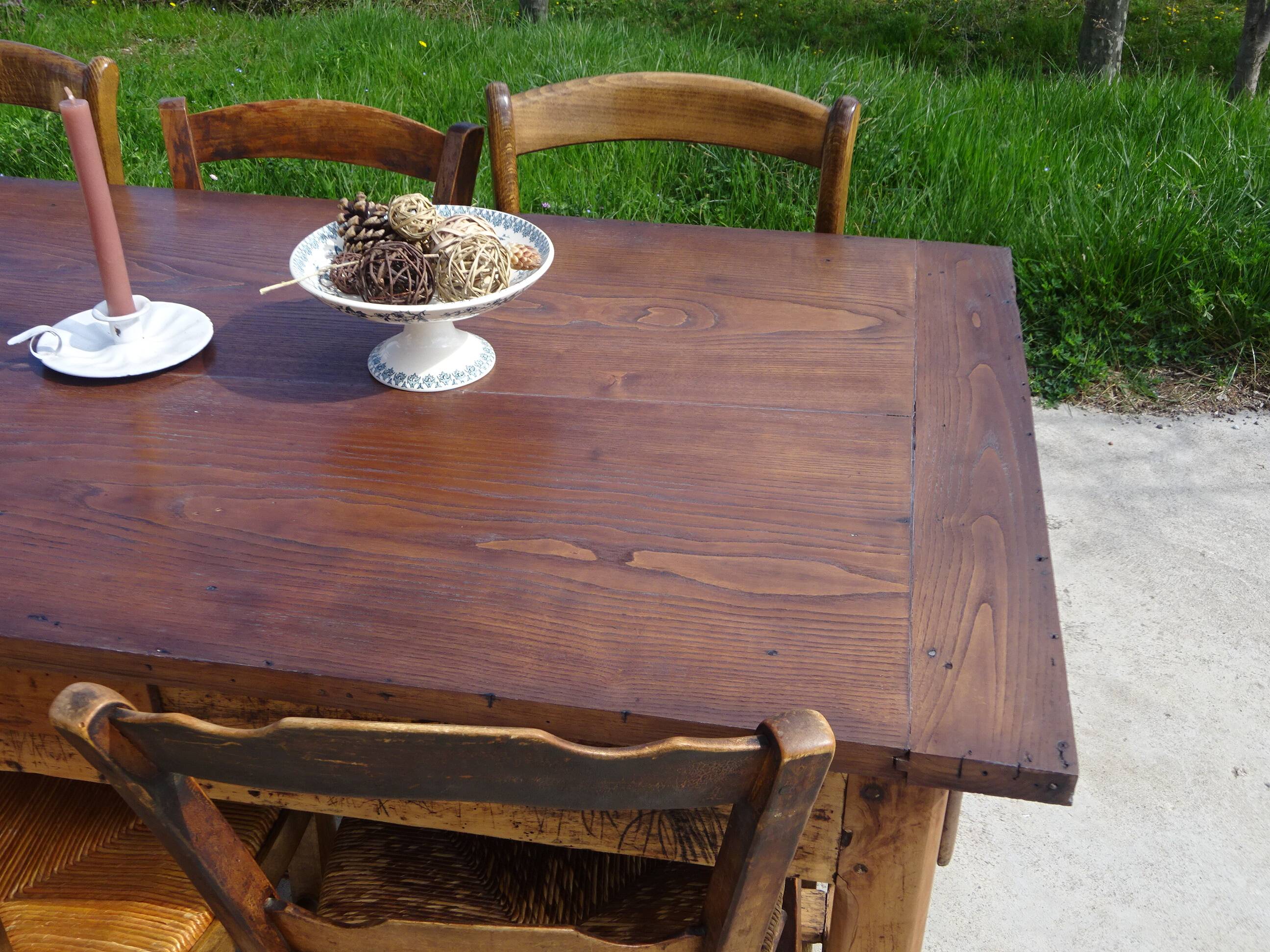 Old farmhouse table made entirely of restored solid oak.