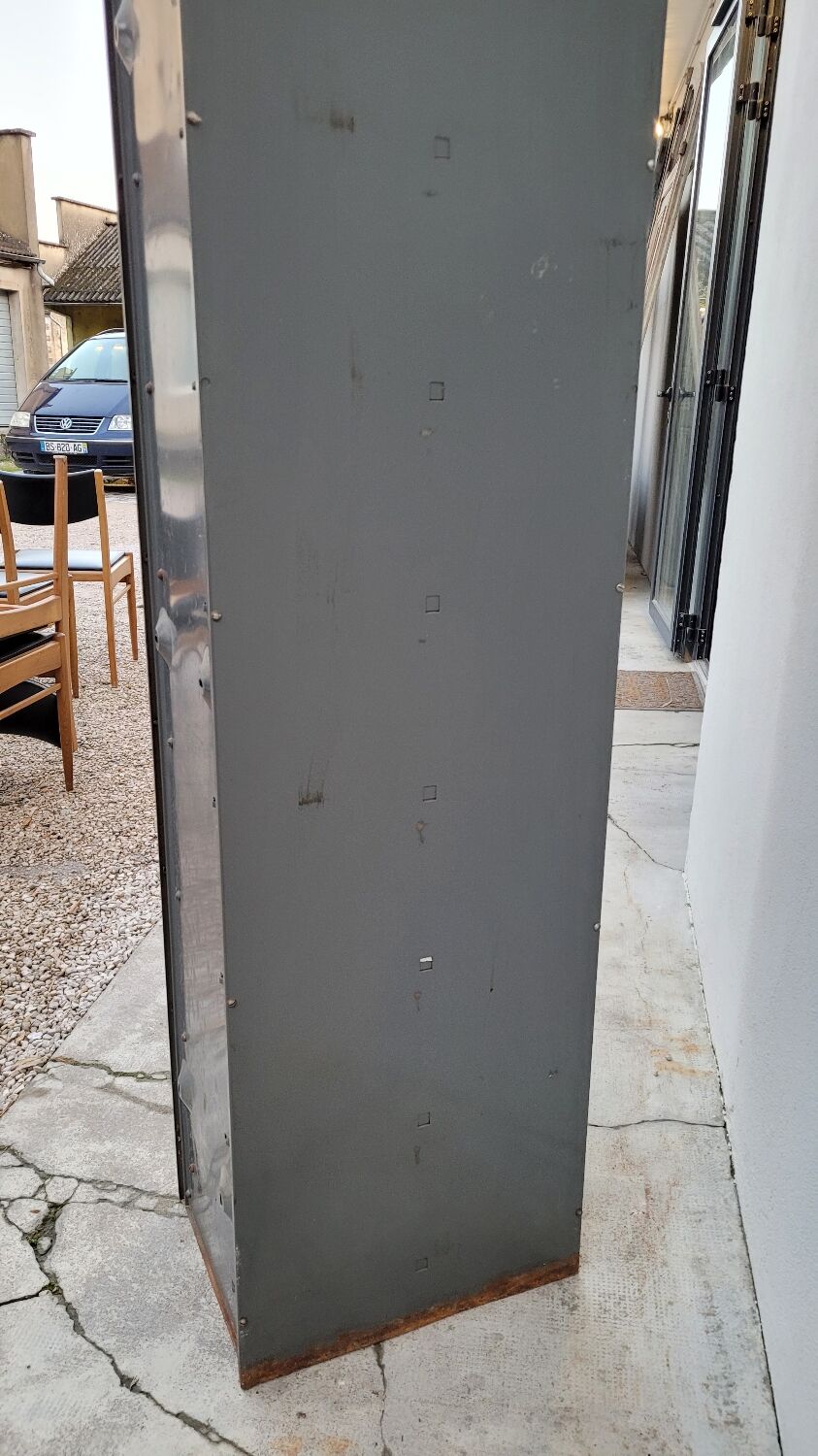 Metal locker cabinet Ronéo 1950 industrial