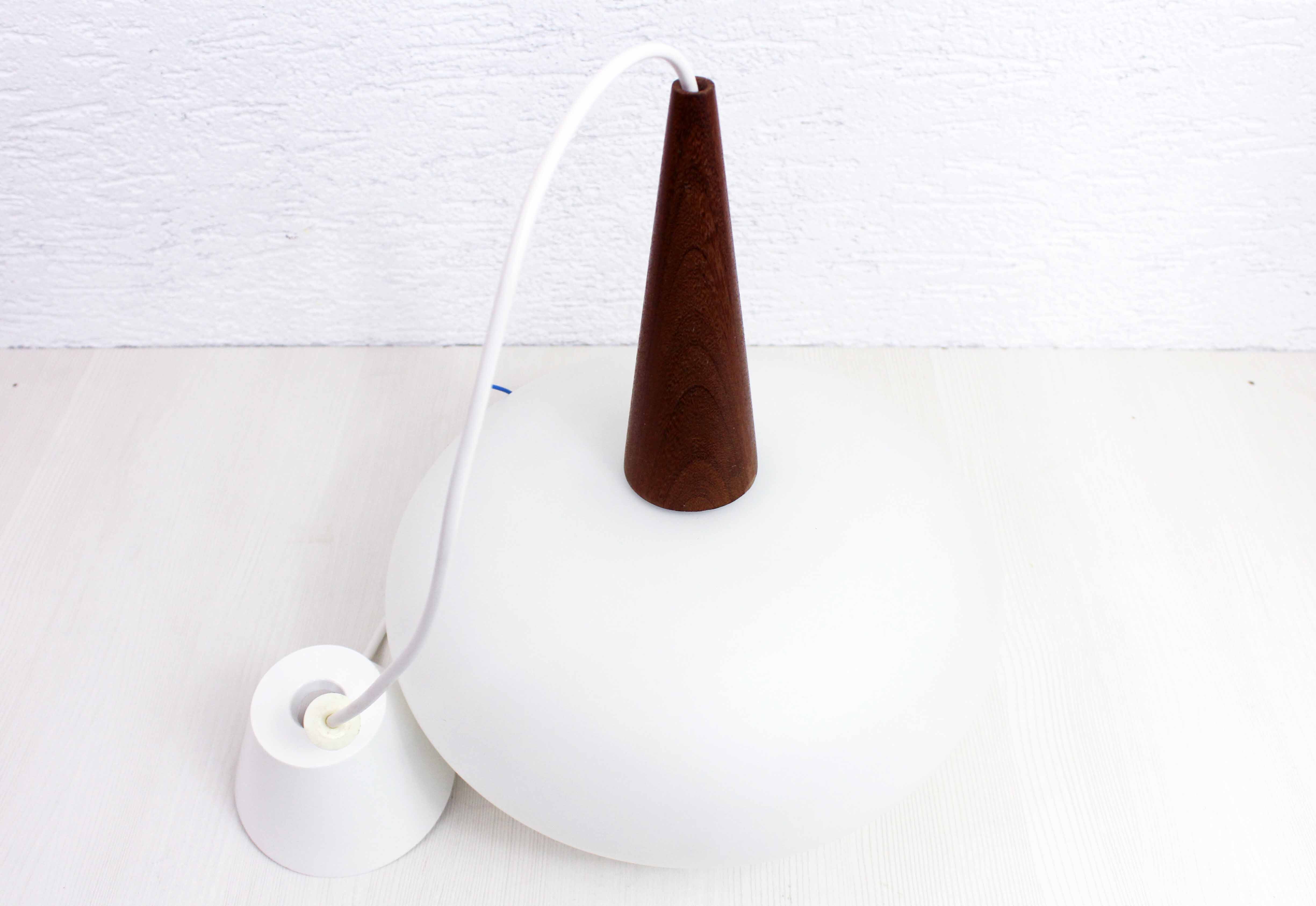 Louis Kalff's suspension for Philips