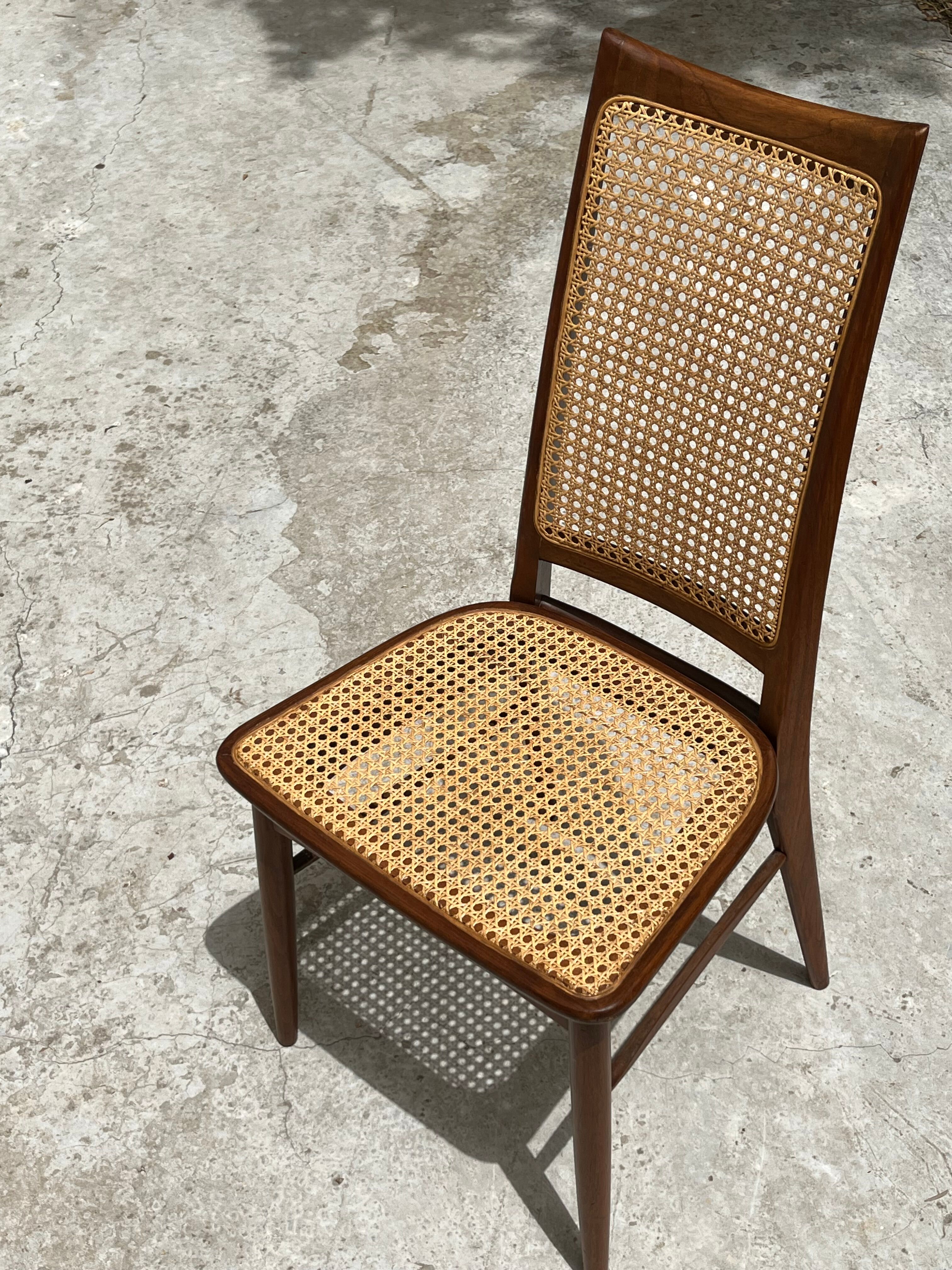 chaise a18