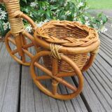 Cache pot en rotin et bambou tricycle vélo années 60 70