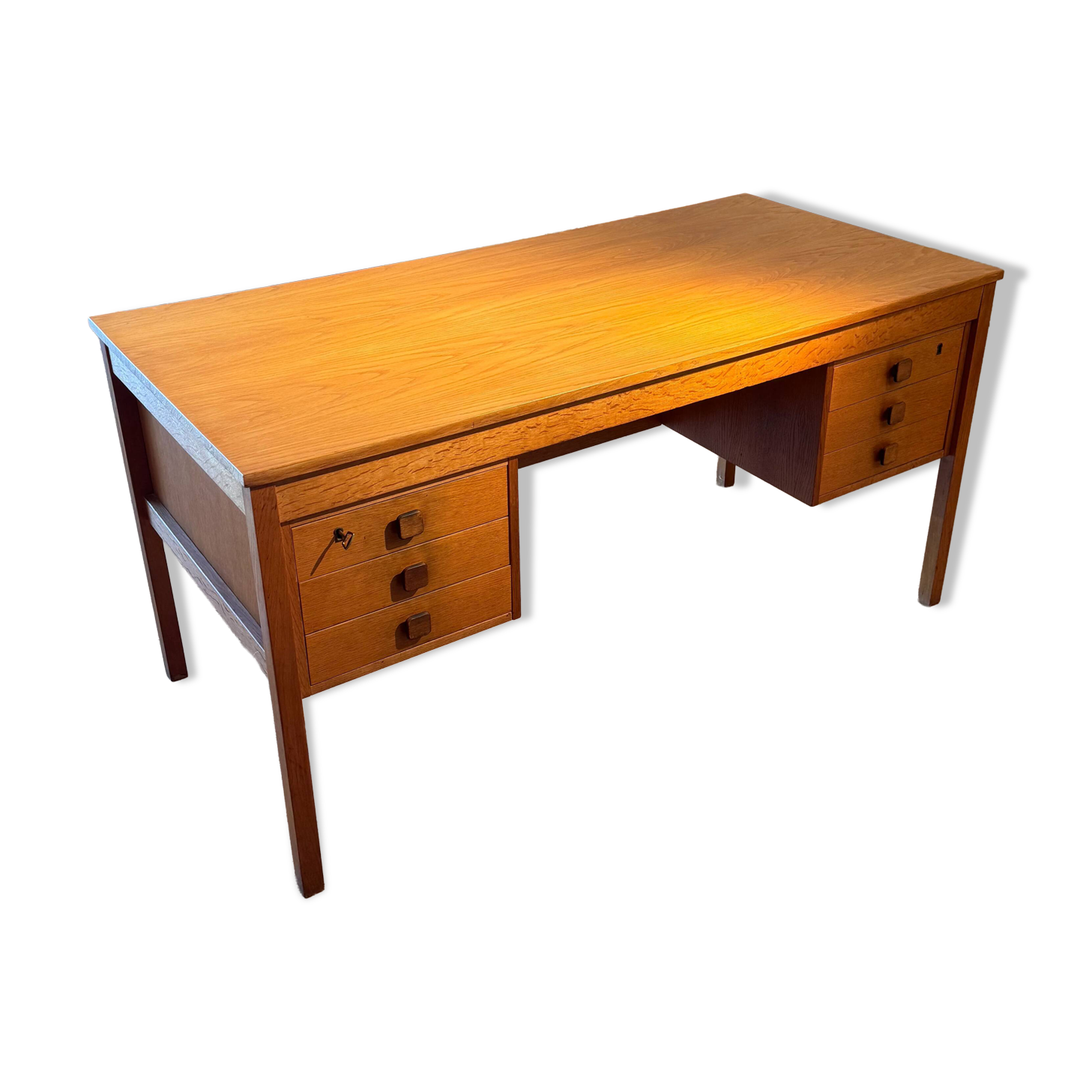 Bureau scandinave vintage en chêne doré "Jonas"
